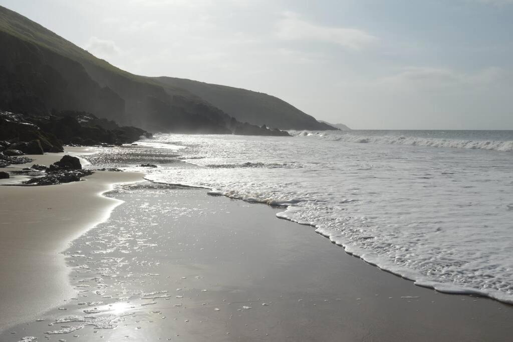 Galwad y Mór a Coastal Escape In Pembrokeshire's National Parks Villa Lamphey Exterior foto